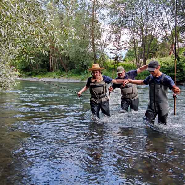 Pêche au TOC en rivière dans les Pyrénées avec Damien Toussaint guide de pêche